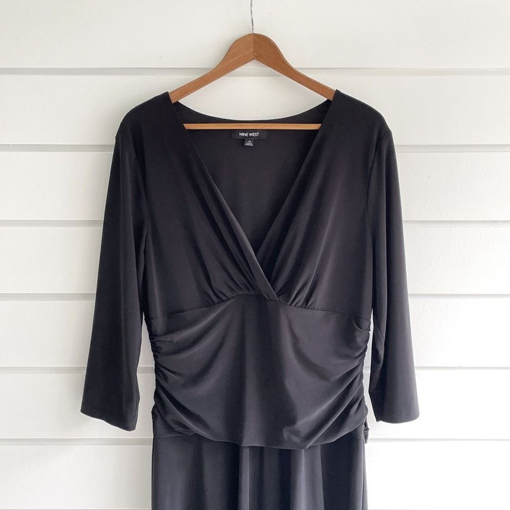 Nine West Women's Black 3/4 Sleeve Faux Wrap Ruched Dress Size 16 - Picture 4 of 9
